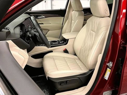 Used 2023 Buick Envision Avenir image 21