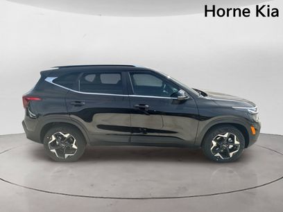 New 2026 Kia Seltos EX