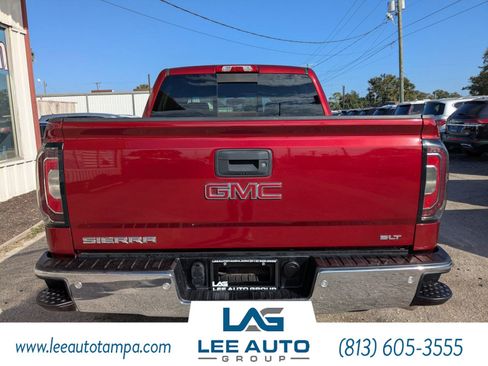 Used 2018 GMC Sierra 1500 SLT w/ SLT Premium Package image 4