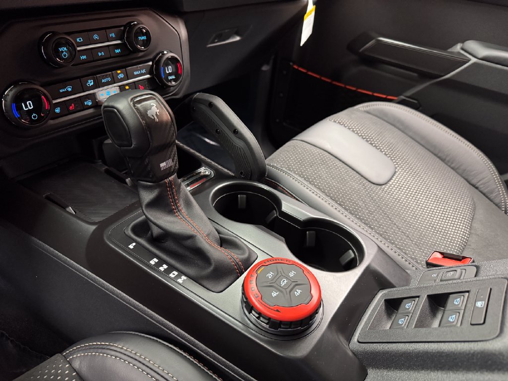 New 2026 Ford Bronco Raptor w/ Interior Carbon Fiber Pack AWD/4WD image 18