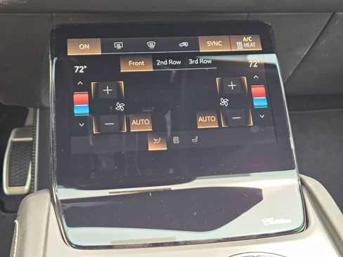 New 2026 Cadillac Vistiq Luxury image 20