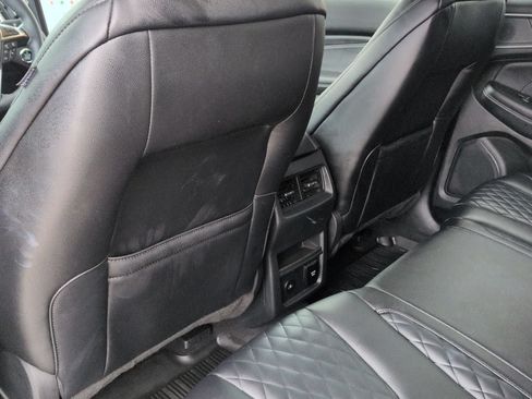 Used 2024 Ford Edge Titanium AWD/4WD image 19