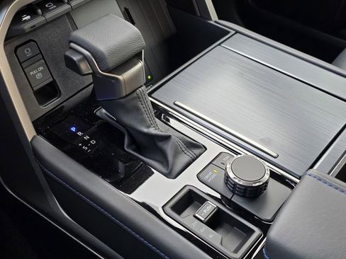 Used 2026 Toyota Tundra Platinum image 14