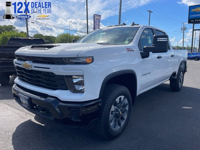 New 2026 Chevrolet Silverado 2500 Custom w/ Custom Convenience Package AWD/4WD image 1