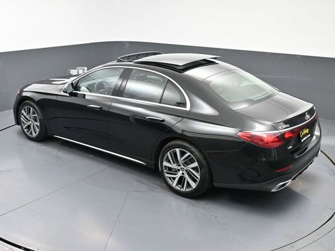 Used 2024 Mercedes-Benz E 350 4MATIC Sedan image 52