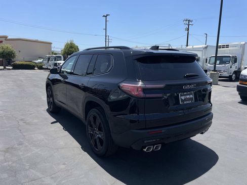 New 2026 GMC Acadia Elevation w/ Black Edition FWD image 7