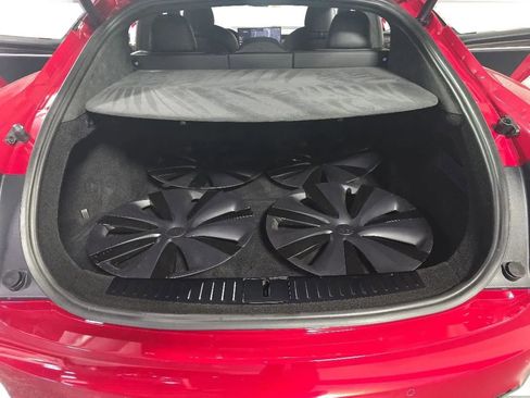 Used 2023 Tesla Model S Standard Range image 11