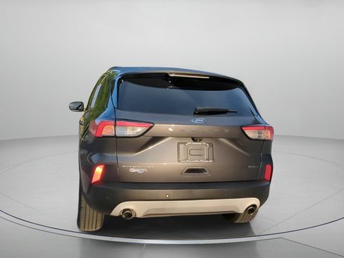 Certified 2020 Ford Escape Titanium w/ Titanium Premium Package 2.0 AWD/4WD image 23