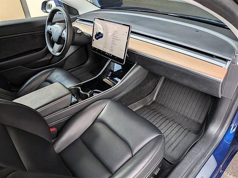 Used 2020 Tesla Model 3 Long Range AWD/4WD image 4