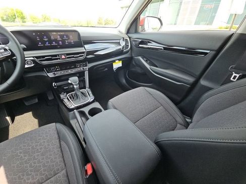 New 2026 Kia Seltos S AWD/4WD image 23