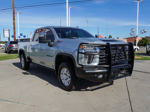 Used 2020 Chevrolet Silverado 3500 LTZ w/ Safety Package AWD/4WD image 2
