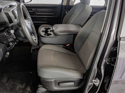 Used 2014 RAM 1500 Express image 28