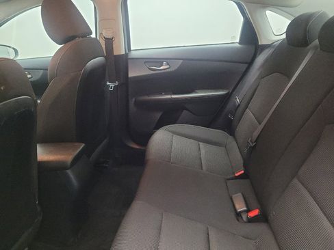 Used 2020 Kia Forte LXS image 18