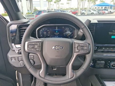 New 2026 Chevrolet Silverado 2500 ZR2 w/ LPO, Dark Essentials Package AWD/4WD image 9