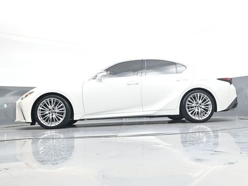 Used 2023 Lexus IS 300 w/ Premium Package RWD image 35