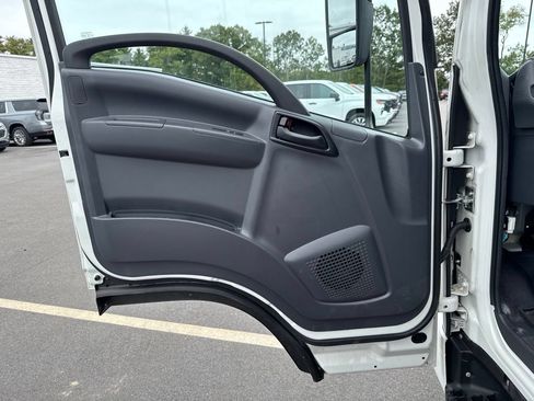 Used 2024 Chevrolet Low Cab Forward RWD image 12