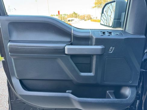 Used 2019 Ford F150 XLT w/ Equipment Group 302A Luxury image 20