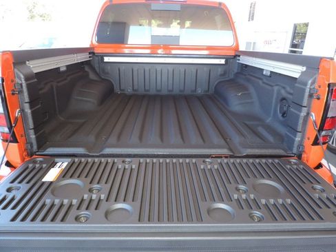 New 2026 Nissan Frontier PRO-4X w/ Pro-4x Convenience Package image 15