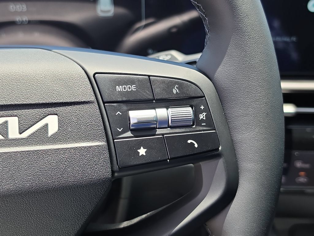 New 2027 Kia Sportage SX FWD image 32