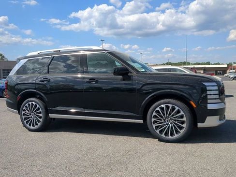New 2026 Hyundai Palisade Calligraphy AWD/4WD image 2