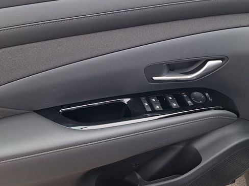 New 2026 Hyundai Tucson Limited AWD/4WD image 9