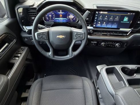 New 2026 Chevrolet Silverado 1500 LT AWD/4WD image 11