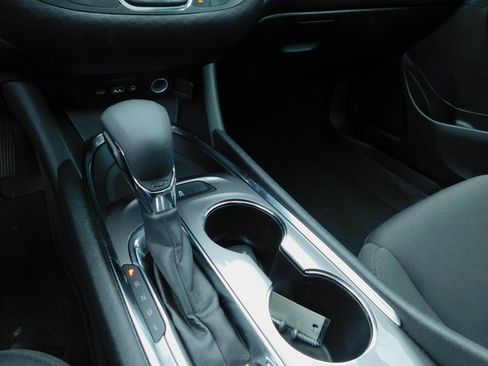 Used 2023 Chevrolet Malibu LT image 30