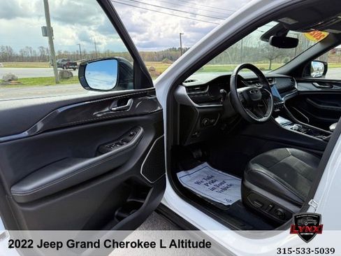Used 2022 Jeep Grand Cherokee L Laredo AWD/4WD image 10