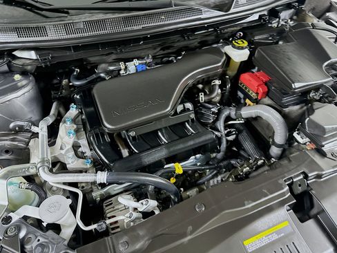 Used 2022 Nissan Rogue Sport SL w/ Premium Package image 33