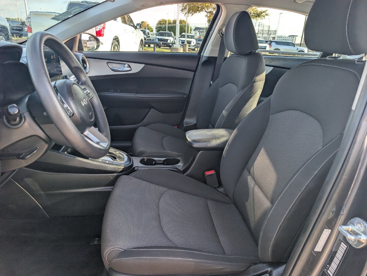 Used 2023 Kia Forte LXS FWD image 25