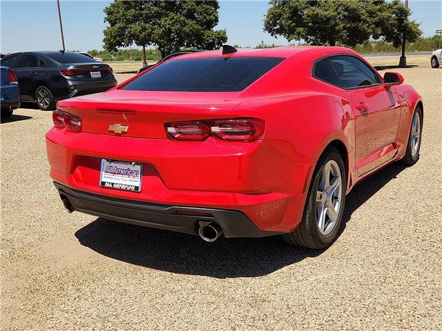 Used 2023 Chevrolet Camaro LT RWD image 4