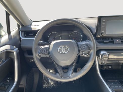 Used 2019 Toyota RAV4 XLE FWD image 26