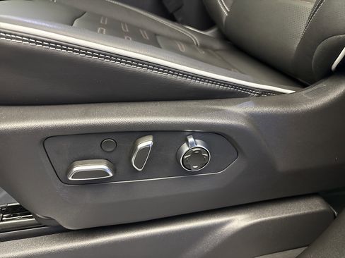 Used 2026 GMC Sierra 1500 AT4X w/ LPO, Black Badging Package image 13