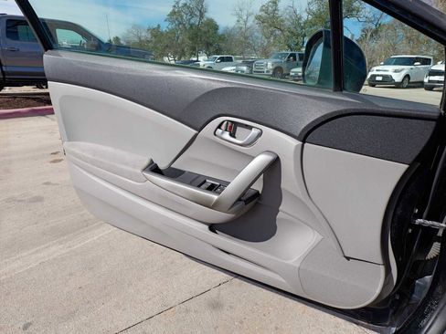Used 2012 Honda Civic LX image 16