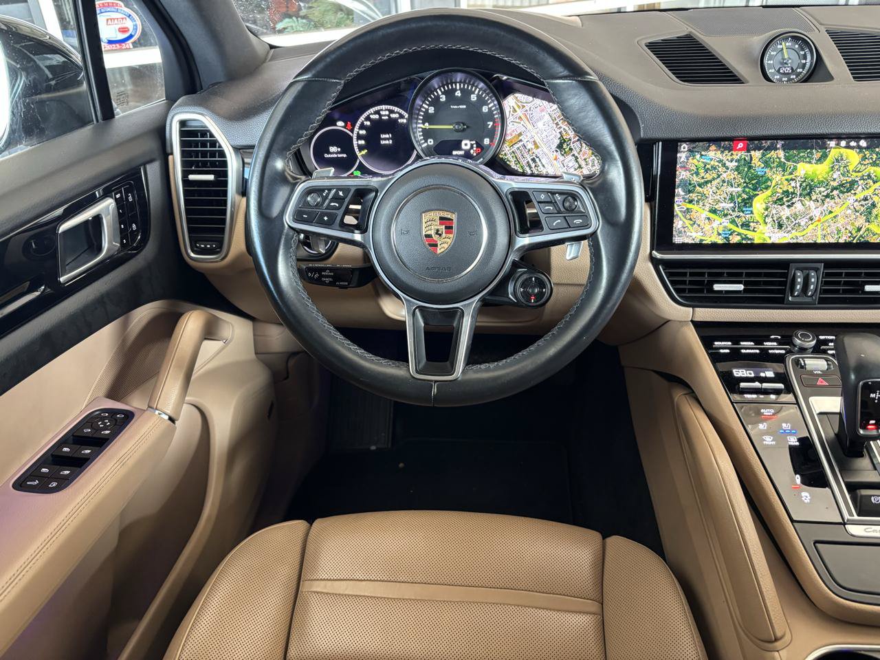 Used 2021 Porsche Cayenne E-Hybrid AWD/4WD image 10