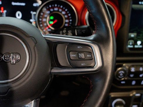 Used 2019 Jeep Wrangler Unlimited Rubicon image 42