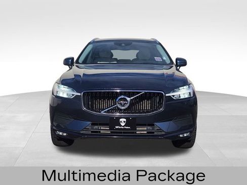 Used 2019 Volvo XC60 T5 Momentum w/ Multimedia Package image 2