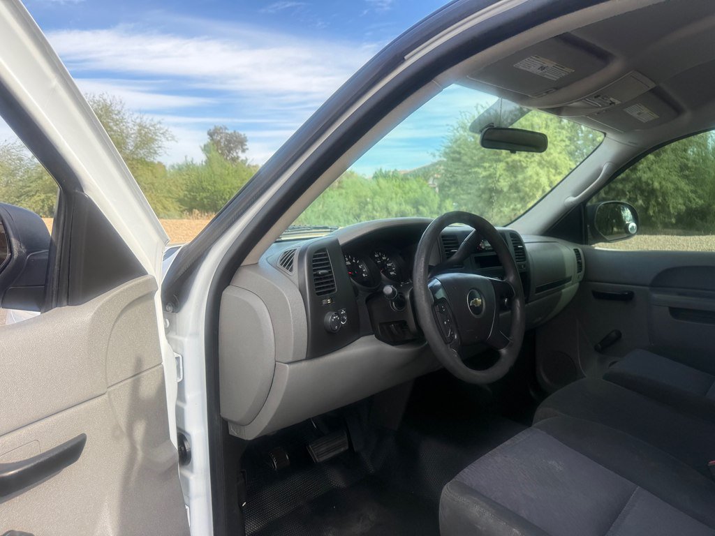 Used 2013 Chevrolet Silverado 1500 W/T RWD image 8