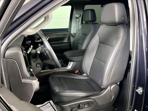 Used 2023 GMC Sierra 1500 SLT RWD image 8