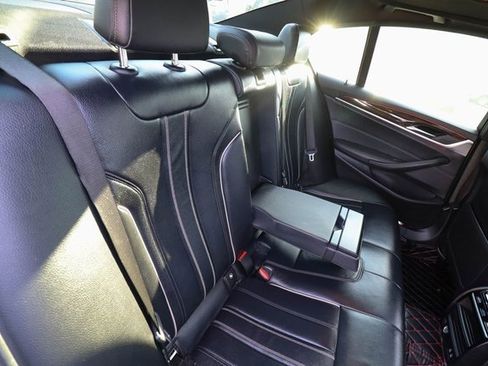 Used 2020 BMW 530i xDrive 530i xDrive w/ Convenience Package image 48