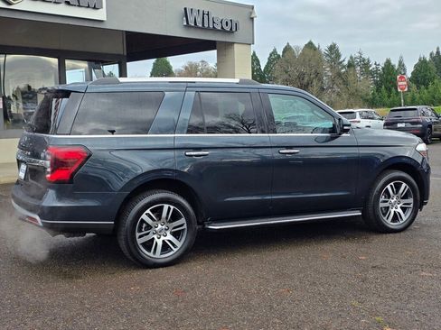 Used 2023 Ford Expedition Limited image 36