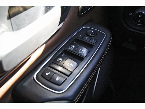 Used 2020 RAM 1500 Limited image 19