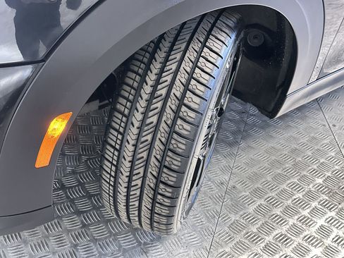 Certified 2024 MINI Cooper SE image 28