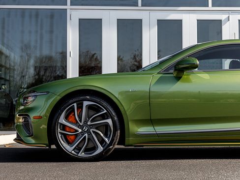 New 2026 Bentley Continental GT Speed image 12