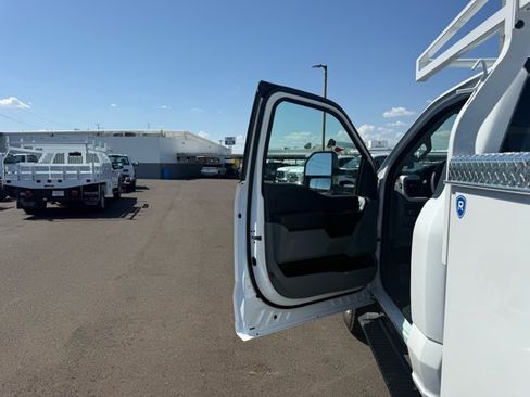 New 2026 Ford F250 XL w/ XL Chrome Package AWD/4WD image 21