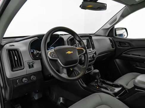 Used 2019 Chevrolet Colorado W/T image 13