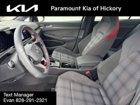 Used 2024 Volkswagen GTI SE FWD image 20