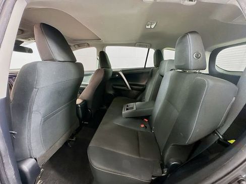 Used 2018 Toyota RAV4 XLE image 23