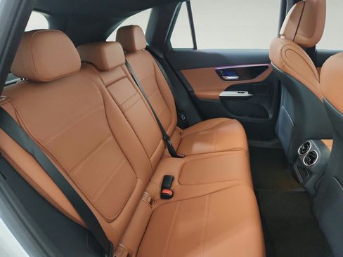 Certified 2026 Mercedes-Benz GLC 300 image 21