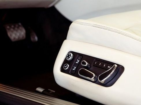 Used 2015 Bentley Continental GT V8 S image 23